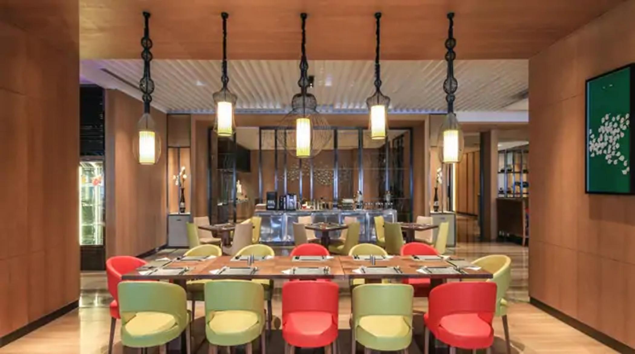 Hilton Garden Inn Ningbo Extérieur photo