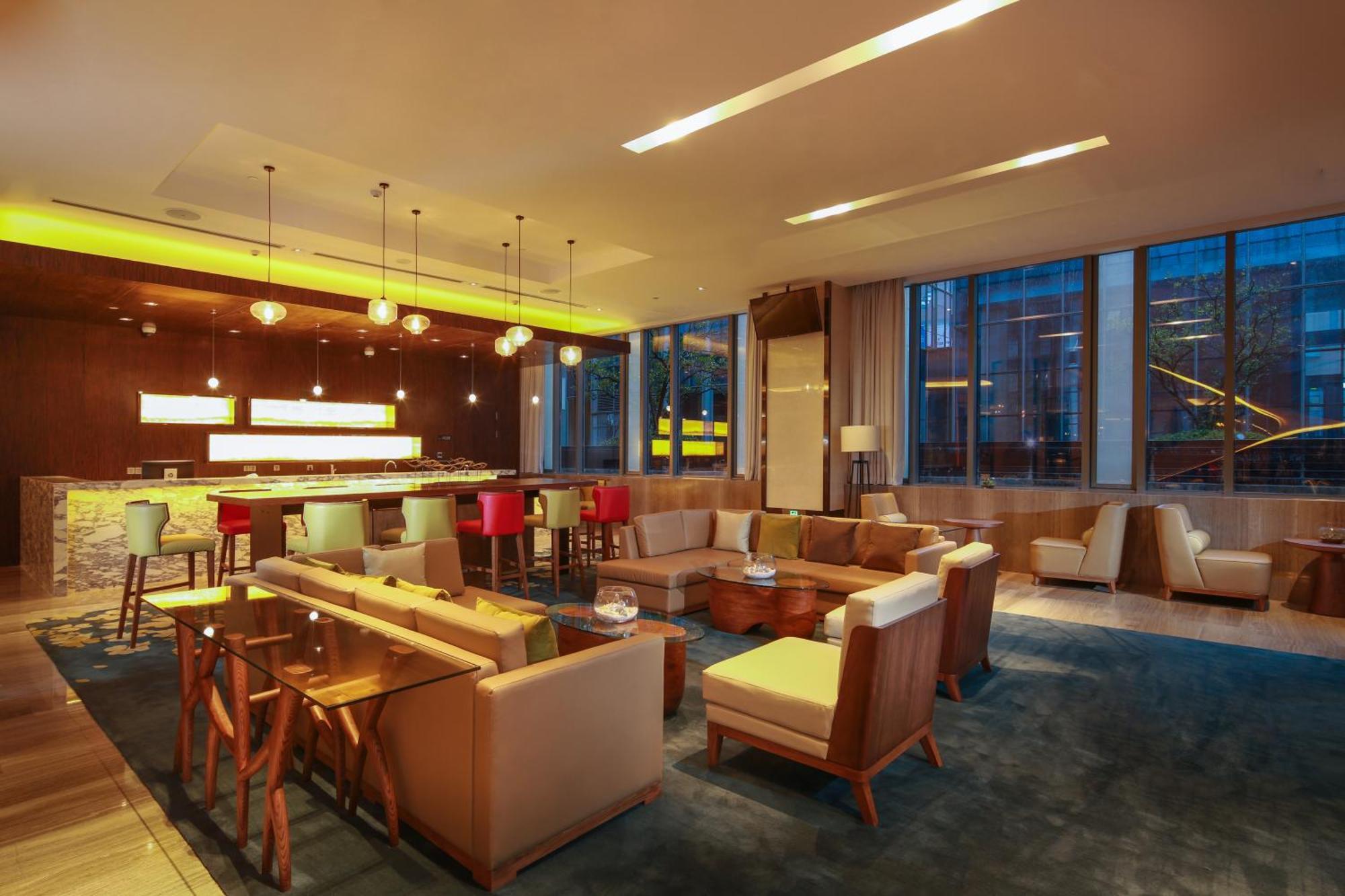 Hilton Garden Inn Ningbo Extérieur photo