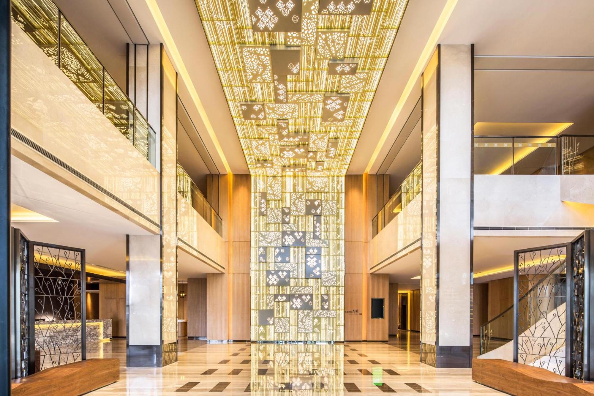 Hilton Garden Inn Ningbo Extérieur photo
