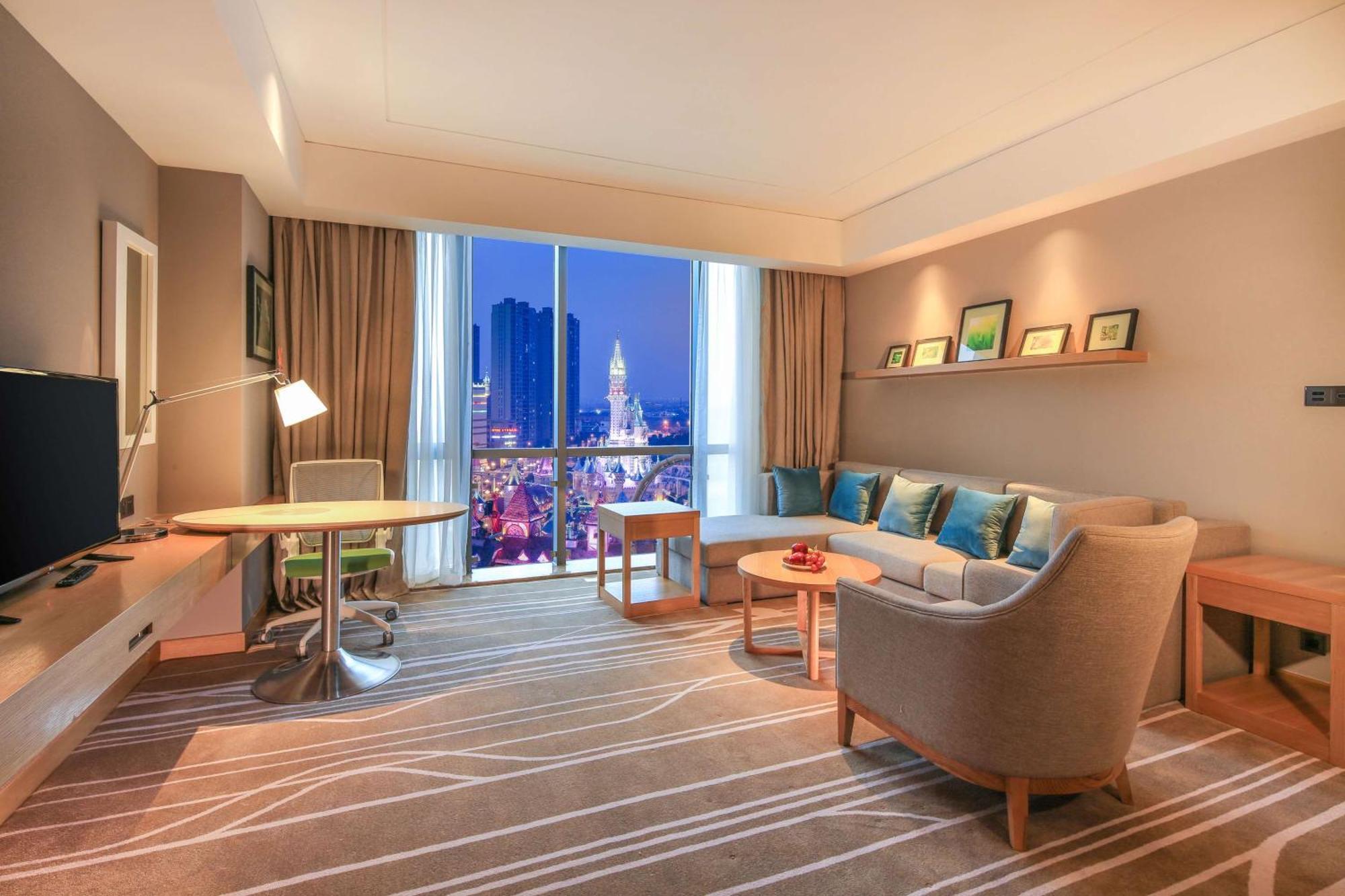 Hilton Garden Inn Ningbo Extérieur photo