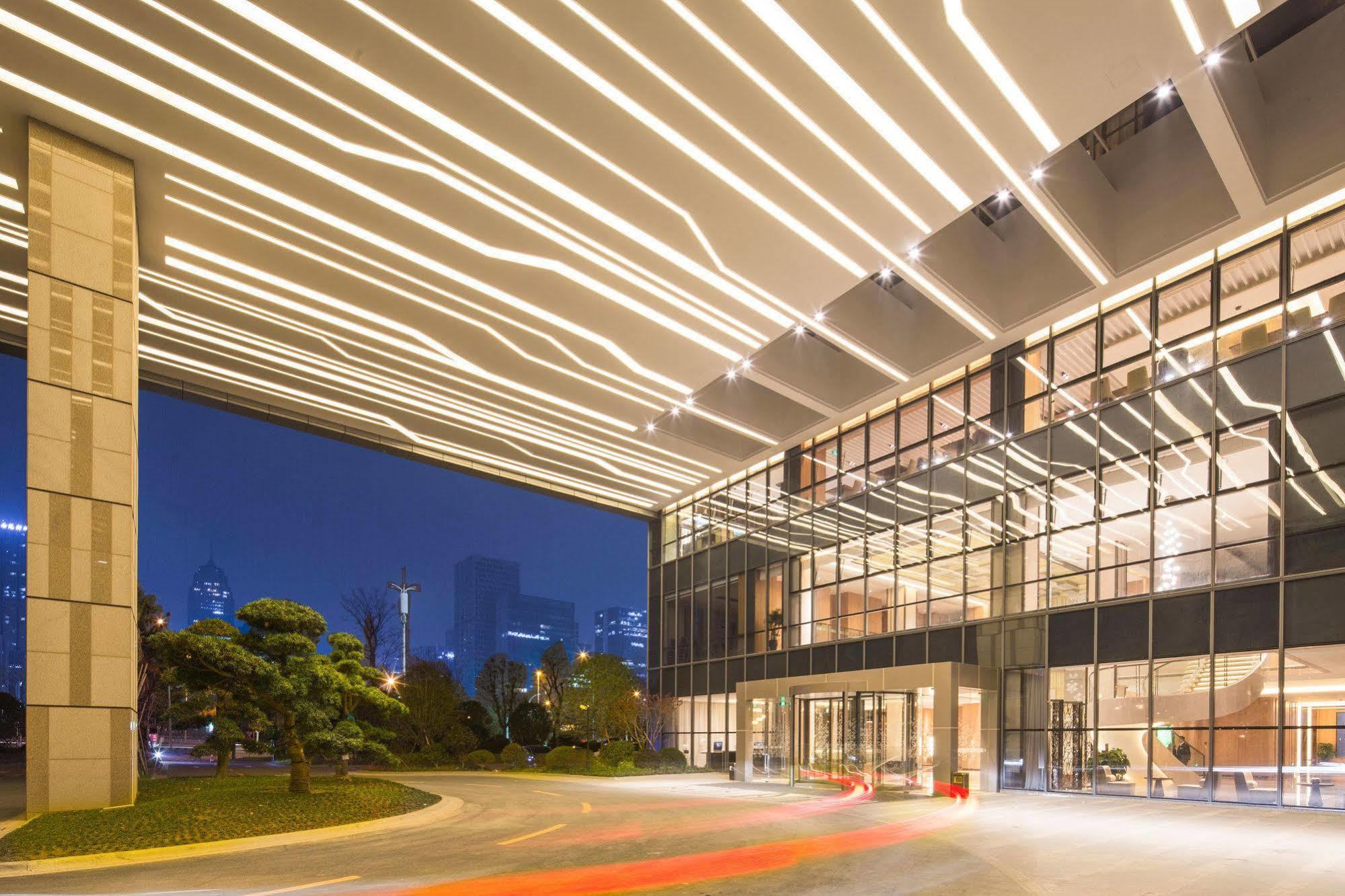 Hilton Garden Inn Ningbo Extérieur photo